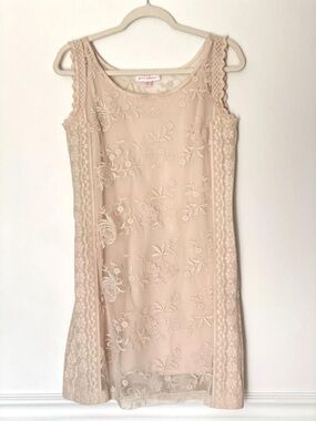 Betsey Johnson Lace Floral Boho Embroidered Mini Dress Size 0 bone ivory cream